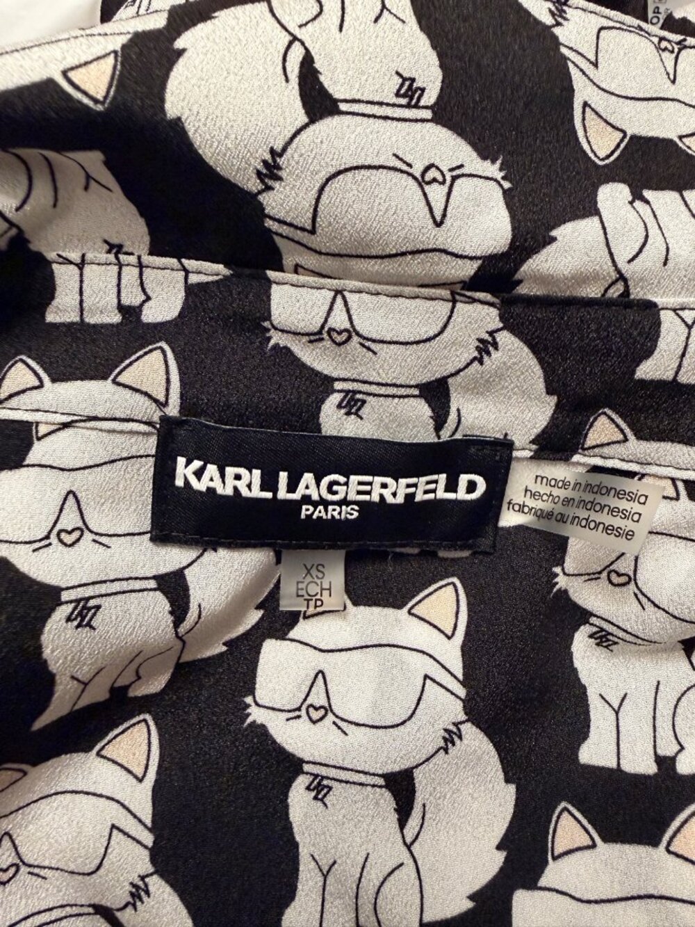 Karl Lagerfeld Paris Choupette Cat Print Button Front Blouse Shirt BlackWhite XS - Picture 5 of 10